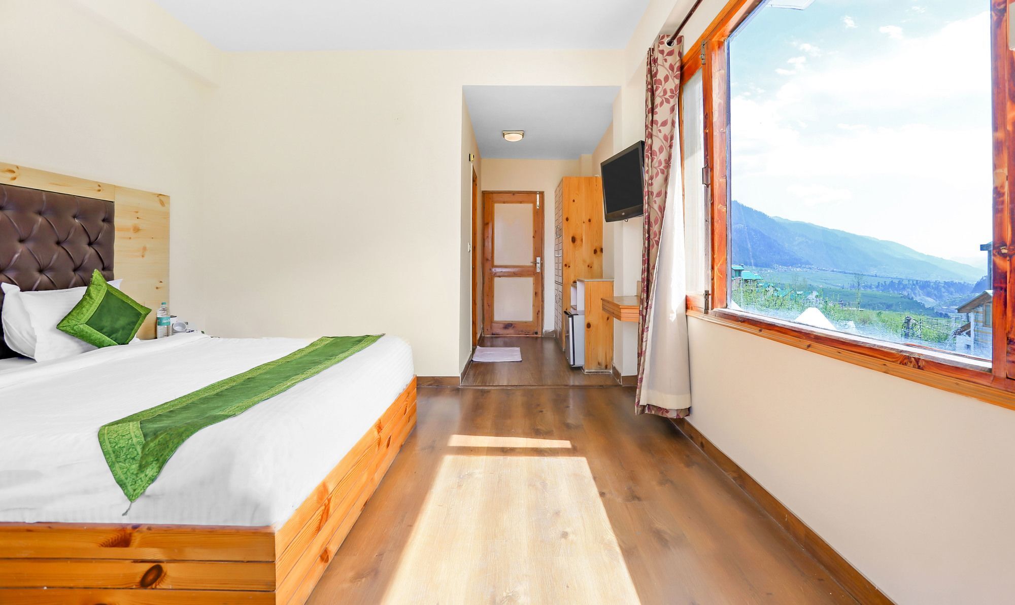 Hotel Treebo Manali Retreat Esterno foto