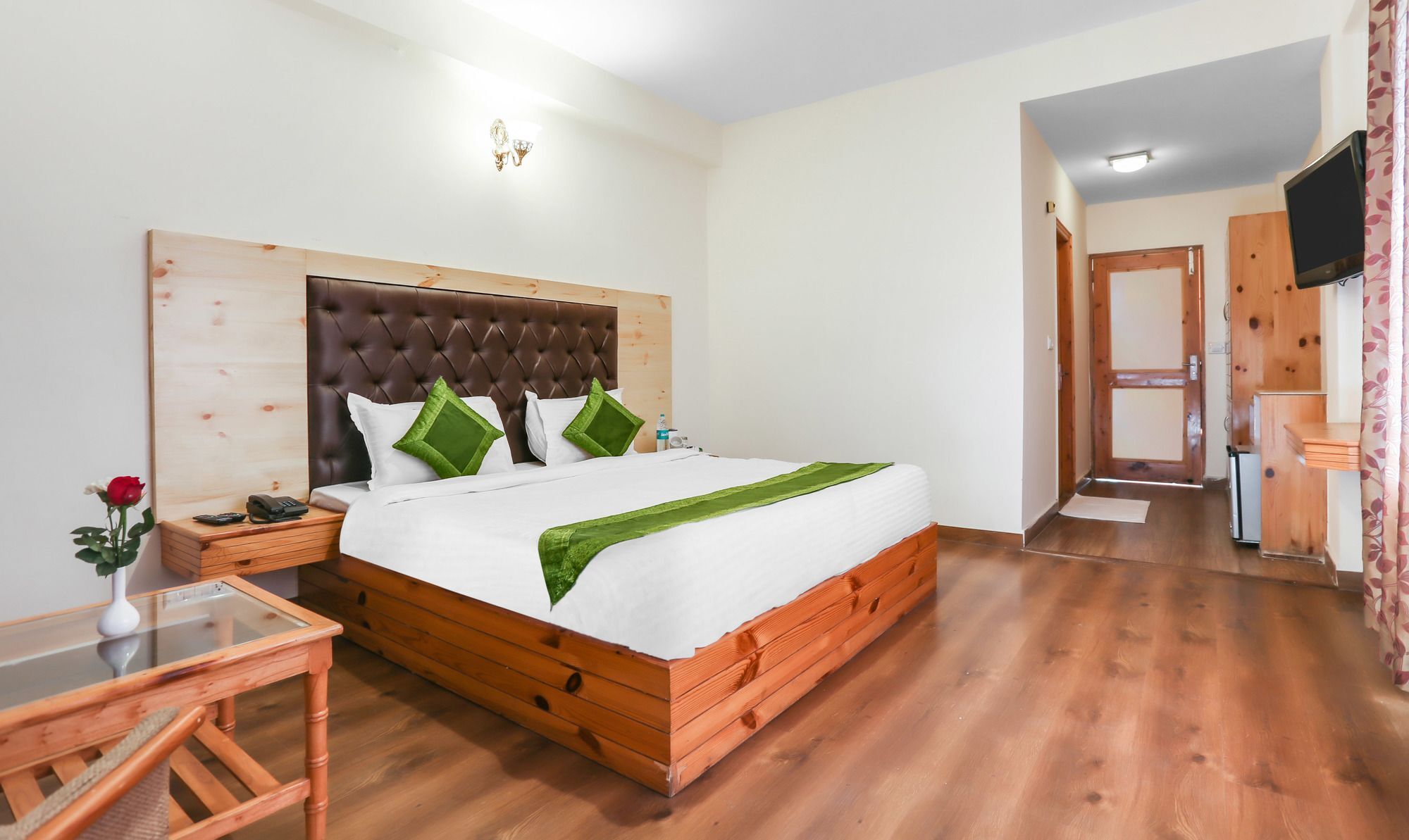 Hotel Treebo Manali Retreat Esterno foto